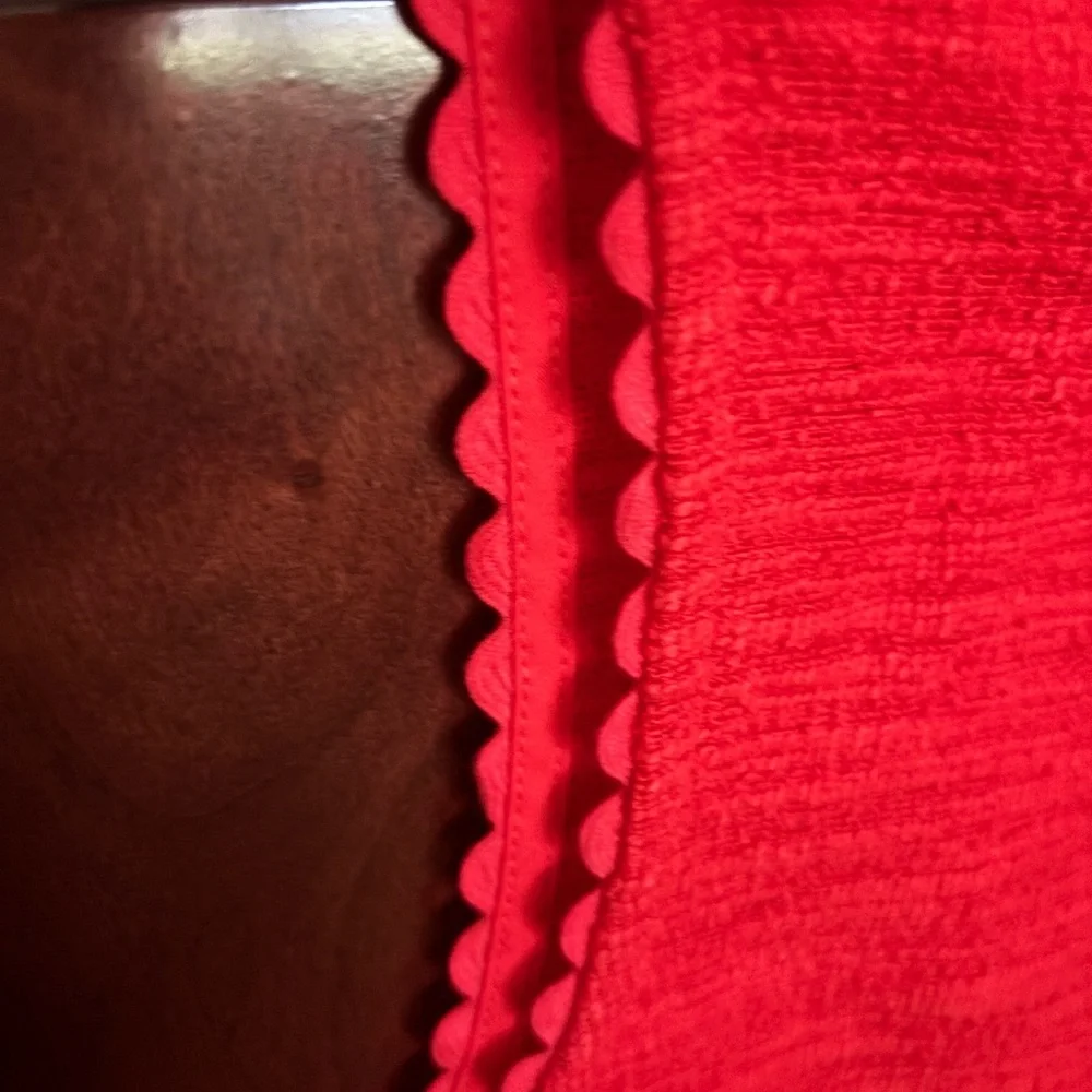 J CREW RED TOP - Picture 5 of 6